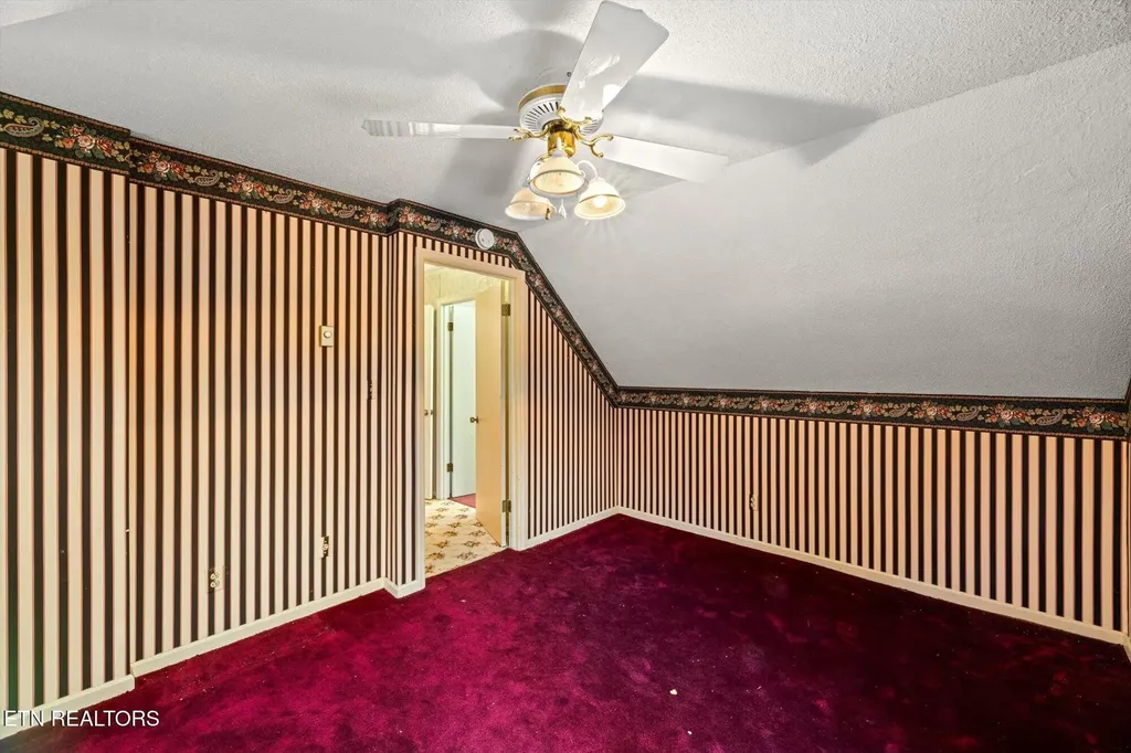 1756 County Road 700 Riceville TN 37370