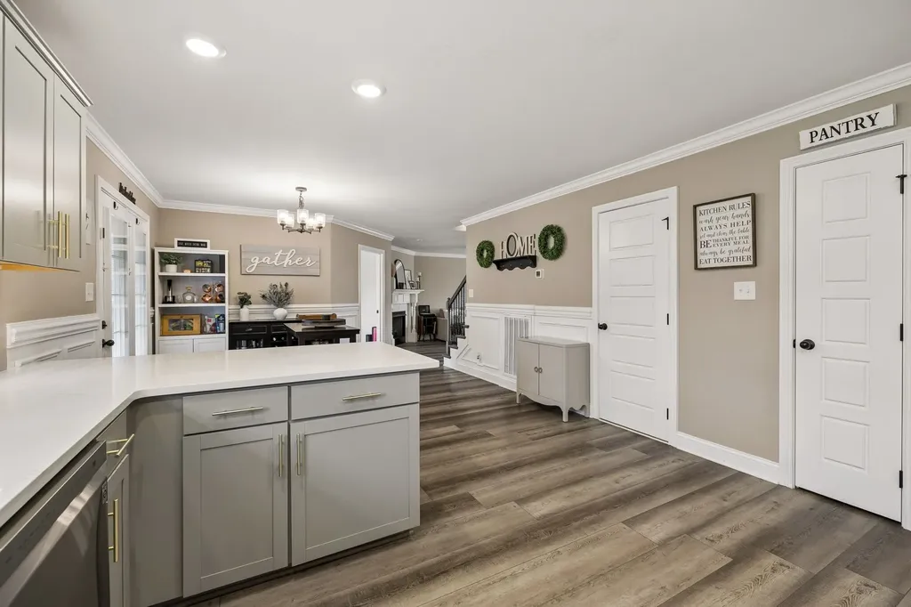 429 Crestwicke Court Clarksville TN 37043