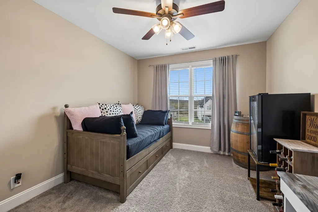 429 Crestwicke Court Clarksville TN 37043