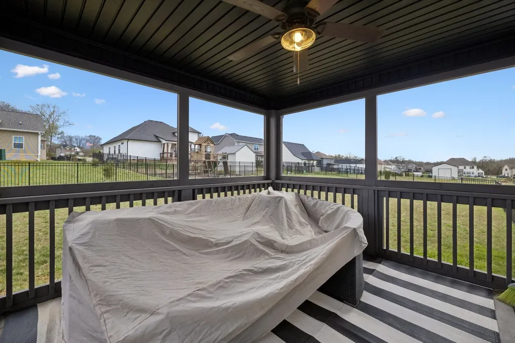 429 Crestwicke Court Clarksville TN 37043