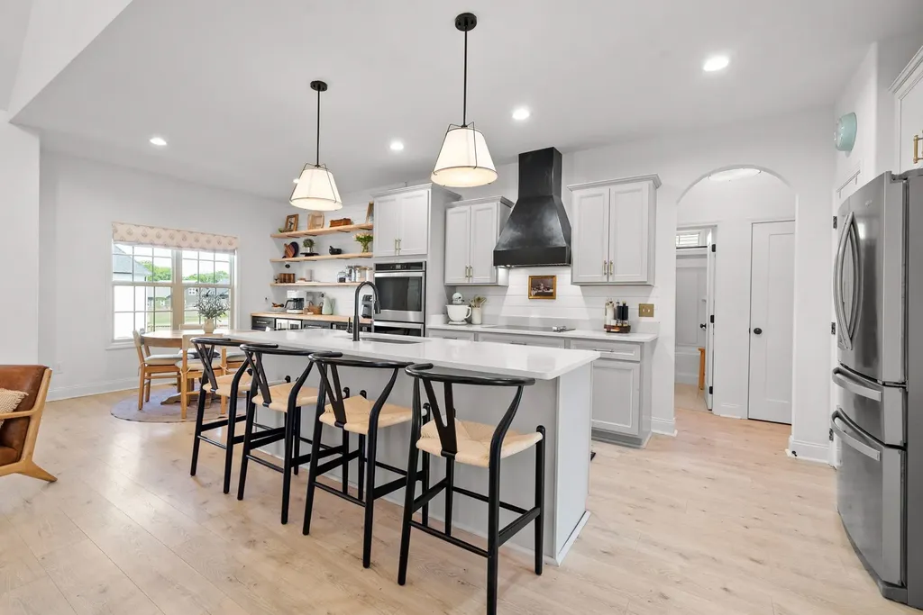 238 Cotoneaster Lane Clarksville TN 37043