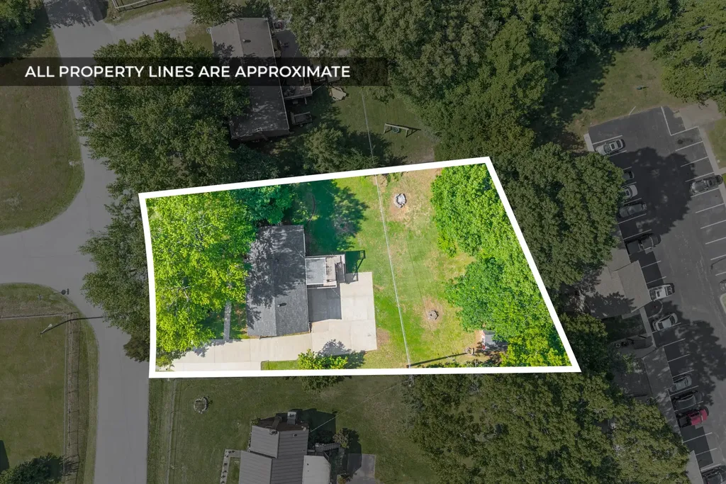 2222 Robin Drive Clarksville TN 37042
