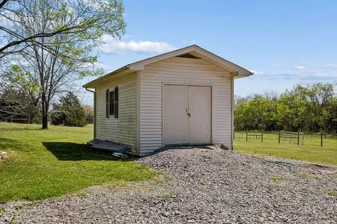 9640 Lascassas Pike Lascassas TN 37085