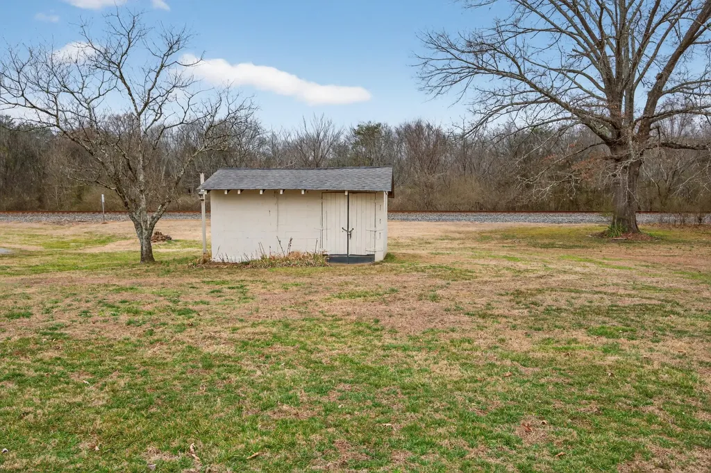14923 Railroad Street Sale Creek TN 37373