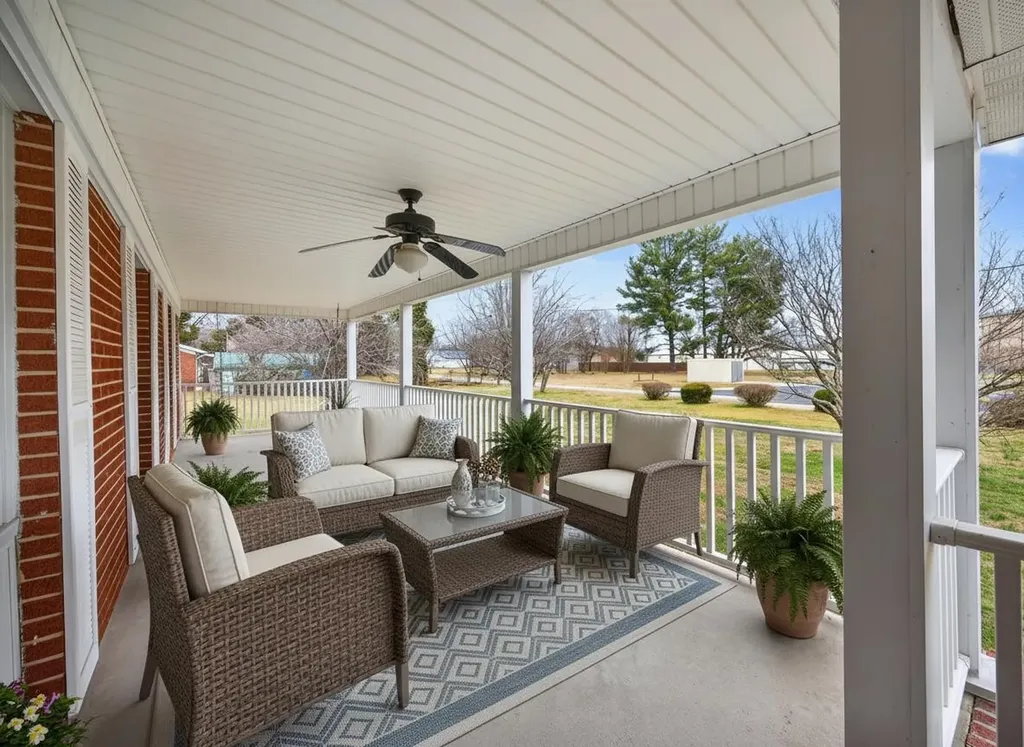 14923 Railroad Street Sale Creek TN 37373