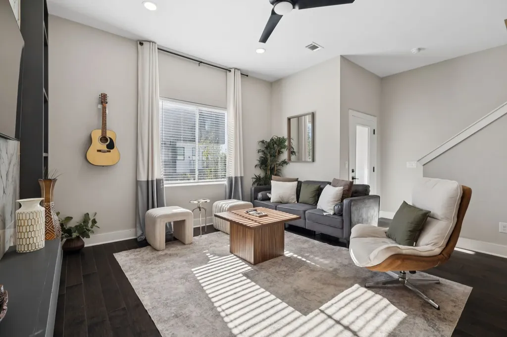2127 Goodrich Avenue Nashville TN 37218