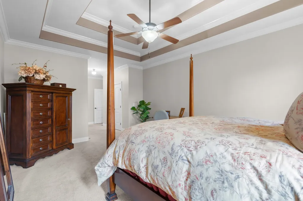 104 N Scarbrough Court Gallatin TN 37066