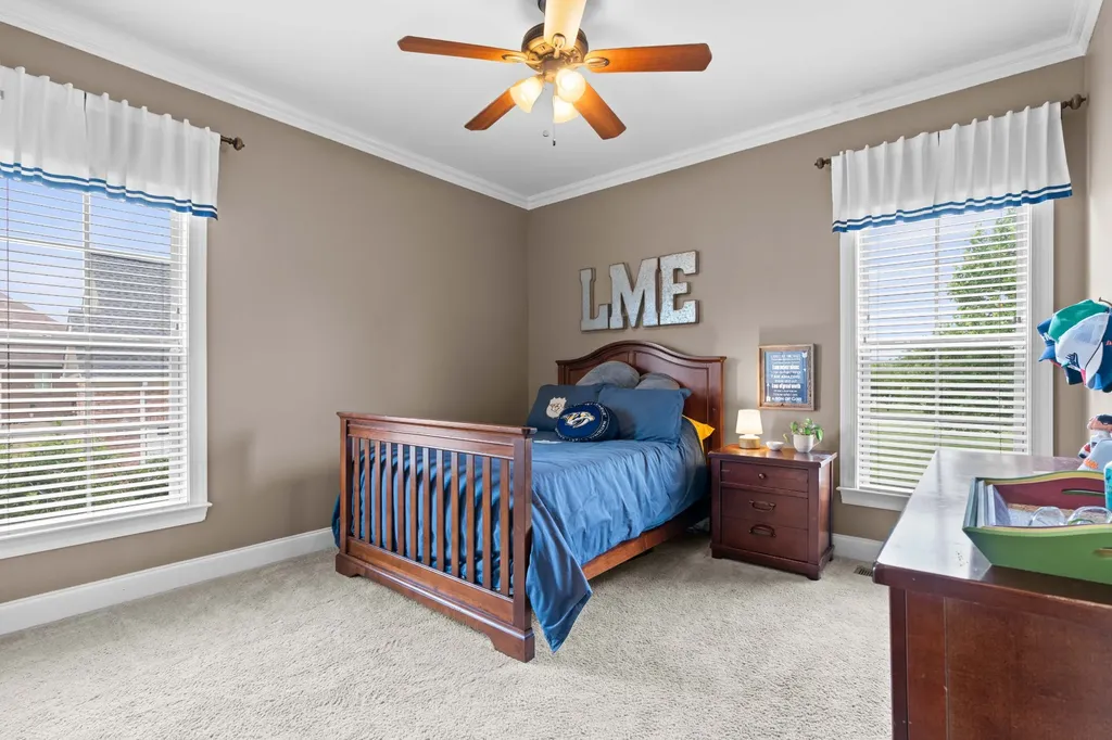 104 N Scarbrough Court Gallatin TN 37066
