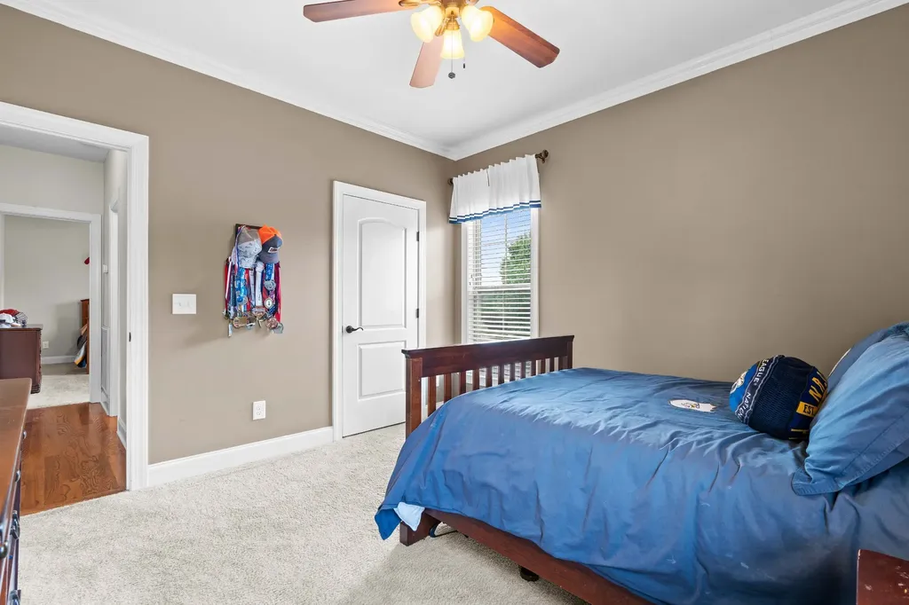 104 N Scarbrough Court Gallatin TN 37066