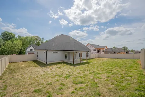 251 Bellshire Drive Clarksville TN 37043