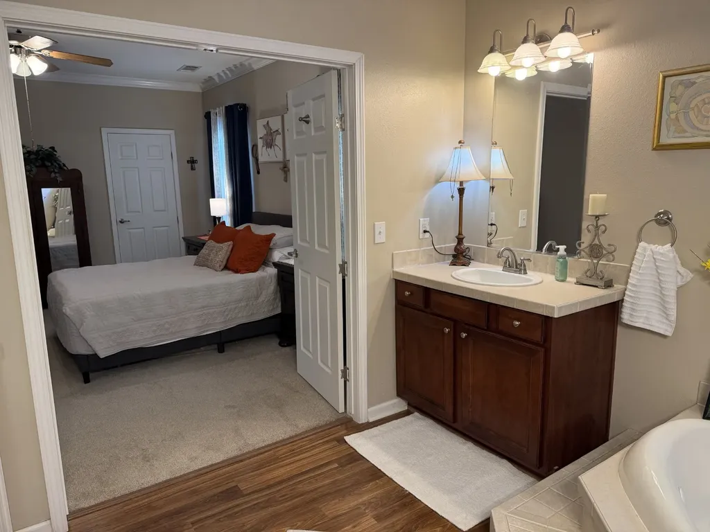 260 Willow Lane Hartsville TN 37074