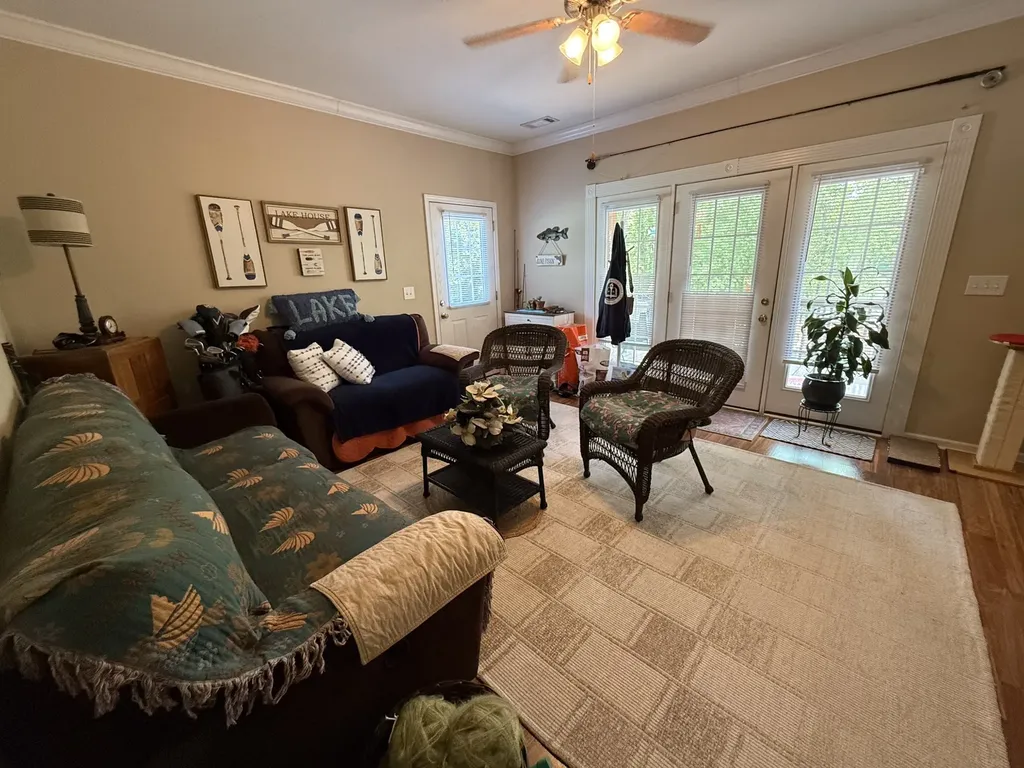 260 Willow Lane Hartsville TN 37074