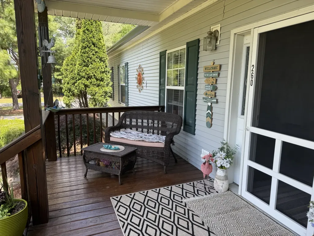 260 Willow Lane Hartsville TN 37074