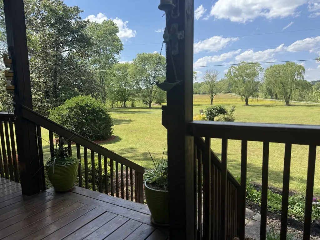 260 Willow Lane Hartsville TN 37074