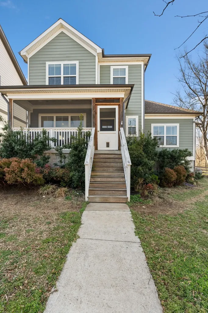 1035 40th Ave, N Nashville TN 37209