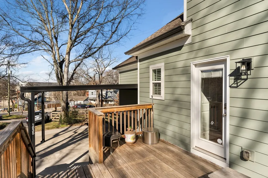 1035 40th Ave, N Nashville TN 37209