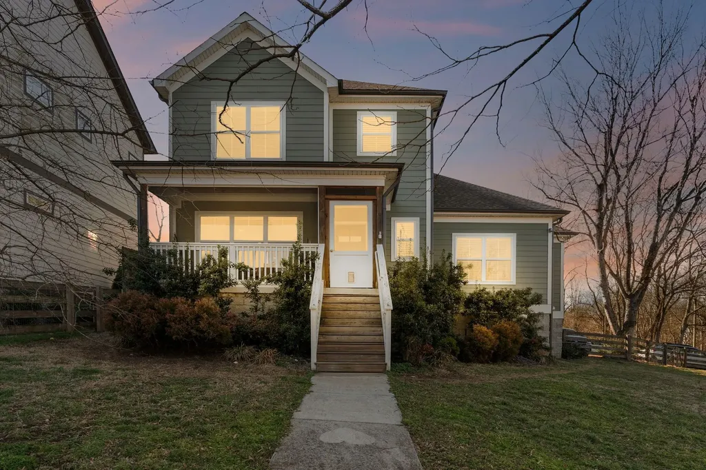 1035 40th Ave, N Nashville TN 37209