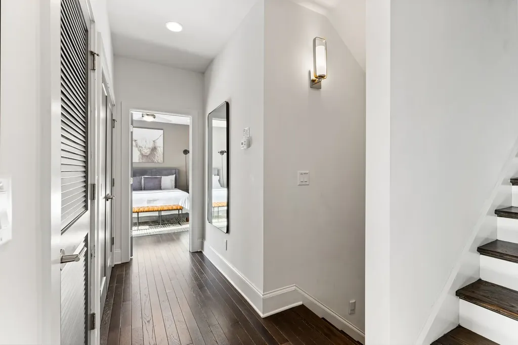1124 Argyle Ave, S Nashville TN 37203