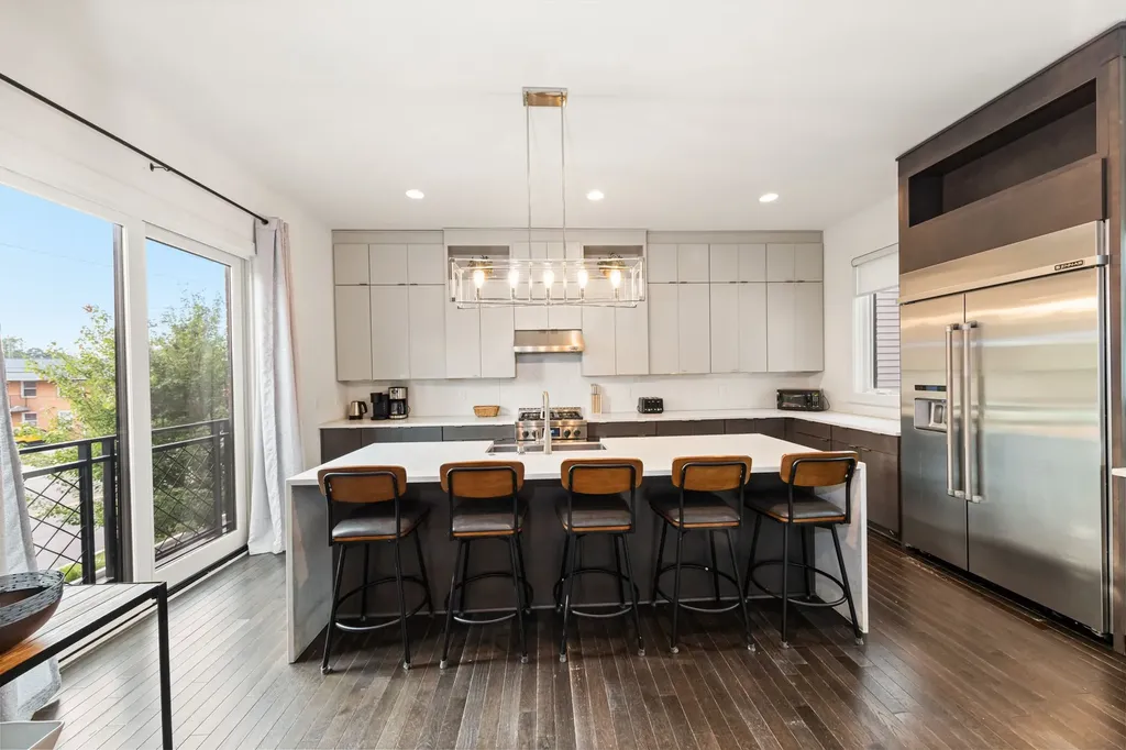 1124 Argyle Ave, S Nashville TN 37203