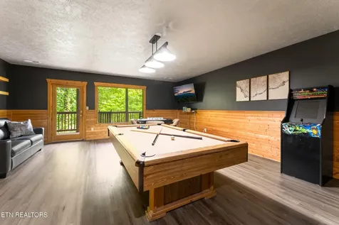 459 Ownby Circle Gatlinburg TN 37738