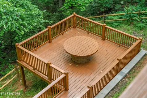 459 Ownby Circle Gatlinburg TN 37738