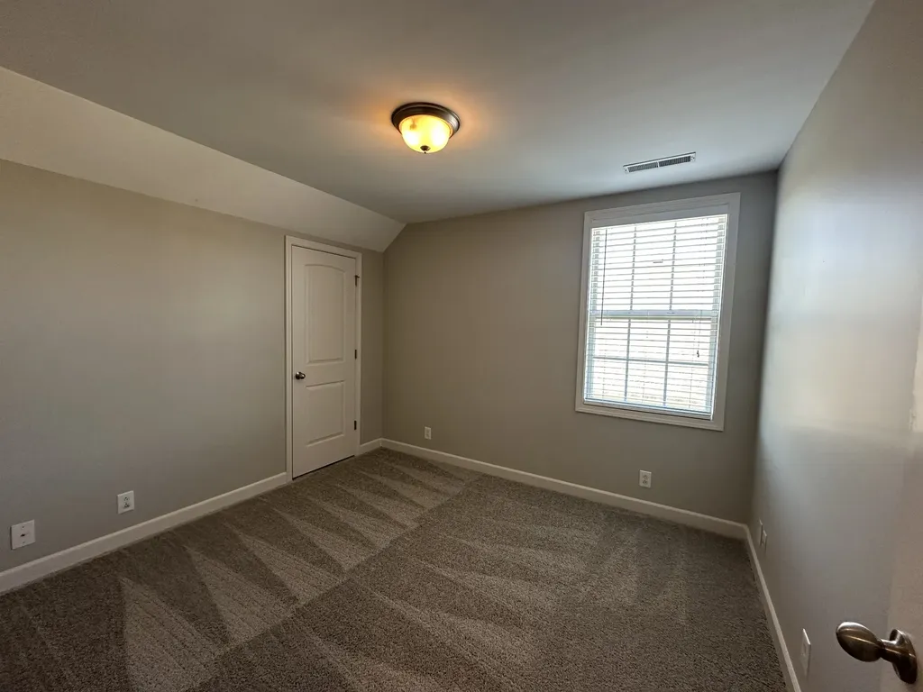 3643 Sweetbriar Avenue Murfreesboro TN 37128