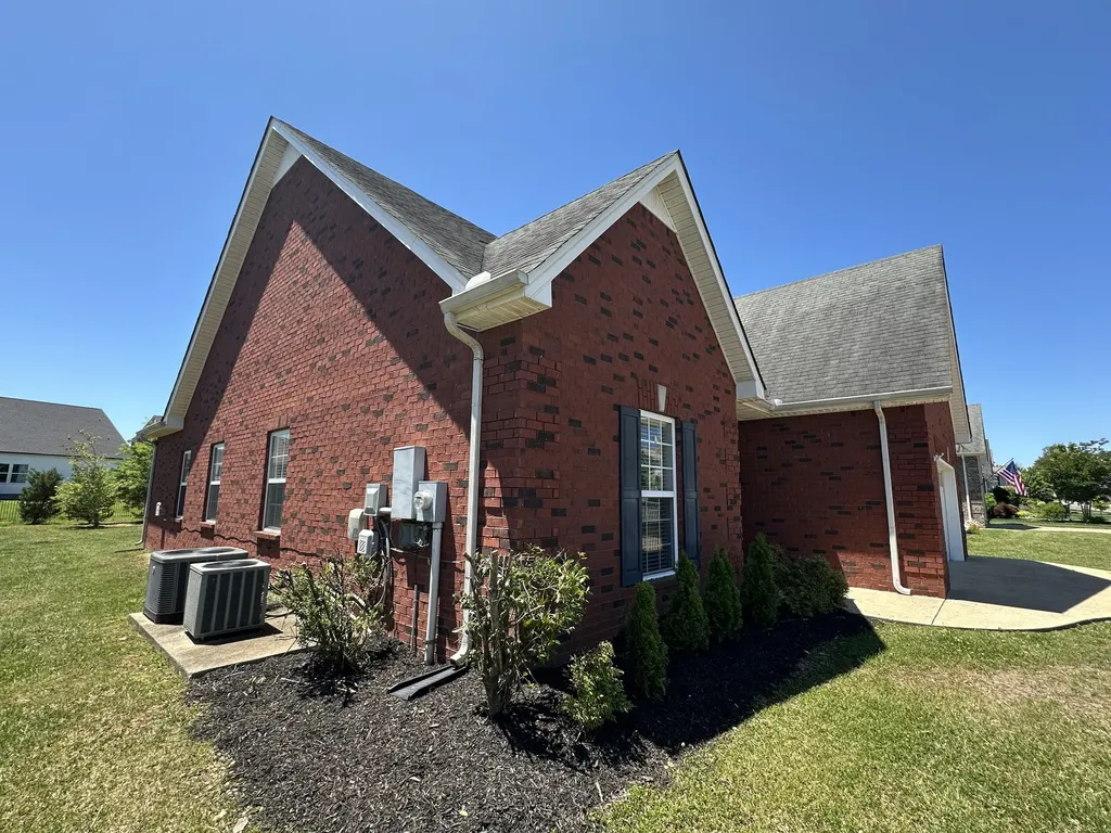 3643 Sweetbriar Avenue Murfreesboro TN 37128