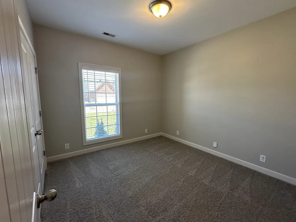 3643 Sweetbriar Avenue Murfreesboro TN 37128