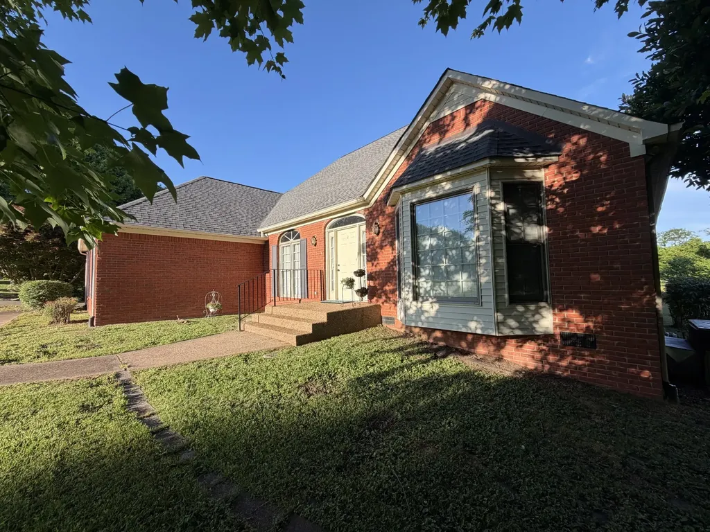 205 Ouida Lane Columbia TN 38401