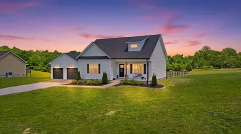 1285 Oak Grove Road Dickson TN 37055