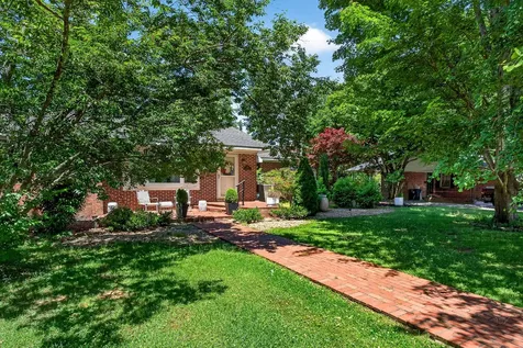 308 W Church Street Smithville TN 37166