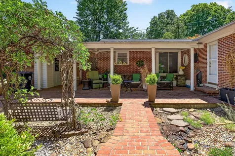 308 W Church Street Smithville TN 37166