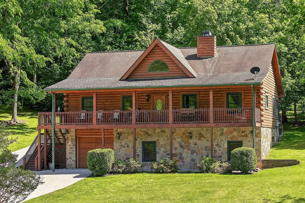 110 Baymont Drive Lancaster TN 38569