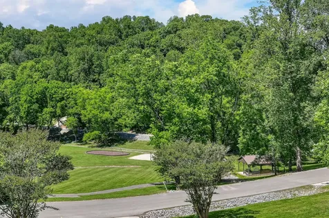 110 Baymont Drive Lancaster TN 38569