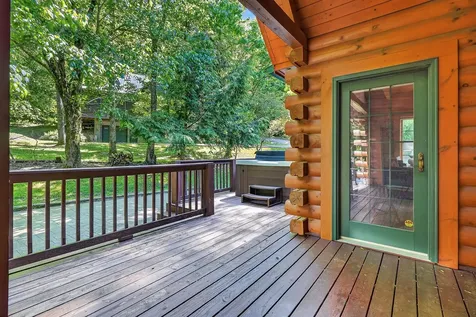 110 Baymont Drive Lancaster TN 38569