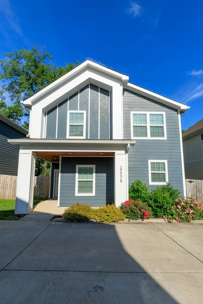 2207D 24th Avenue N Nashville TN 37208