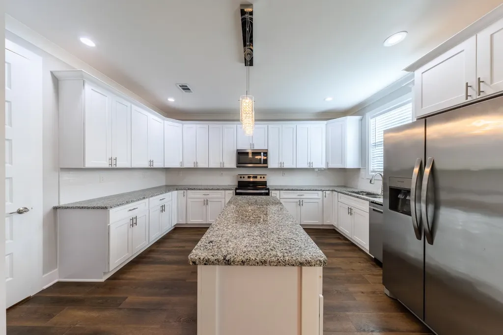 2207D 24th Avenue N Nashville TN 37208