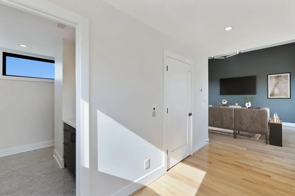 6012B Hill Circle Nashville TN 37209