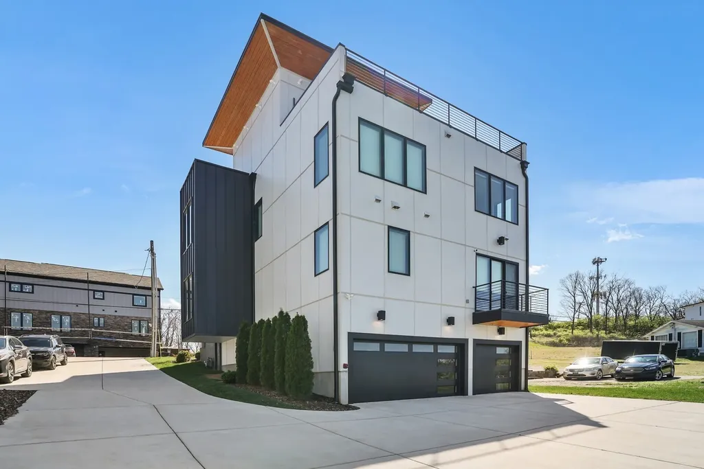6012B Hill Circle Nashville TN 37209