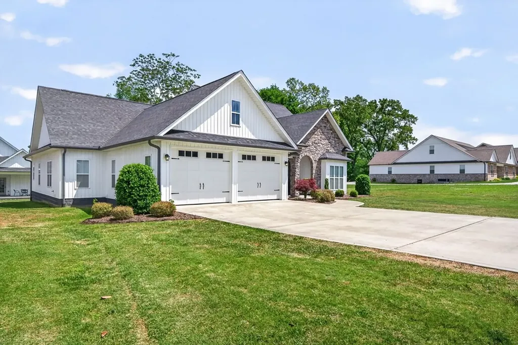 1360 Bilbrey Avenue Cookeville TN 38501