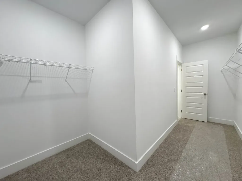 2015 Horseshoe Circle Gallatin TN 37066
