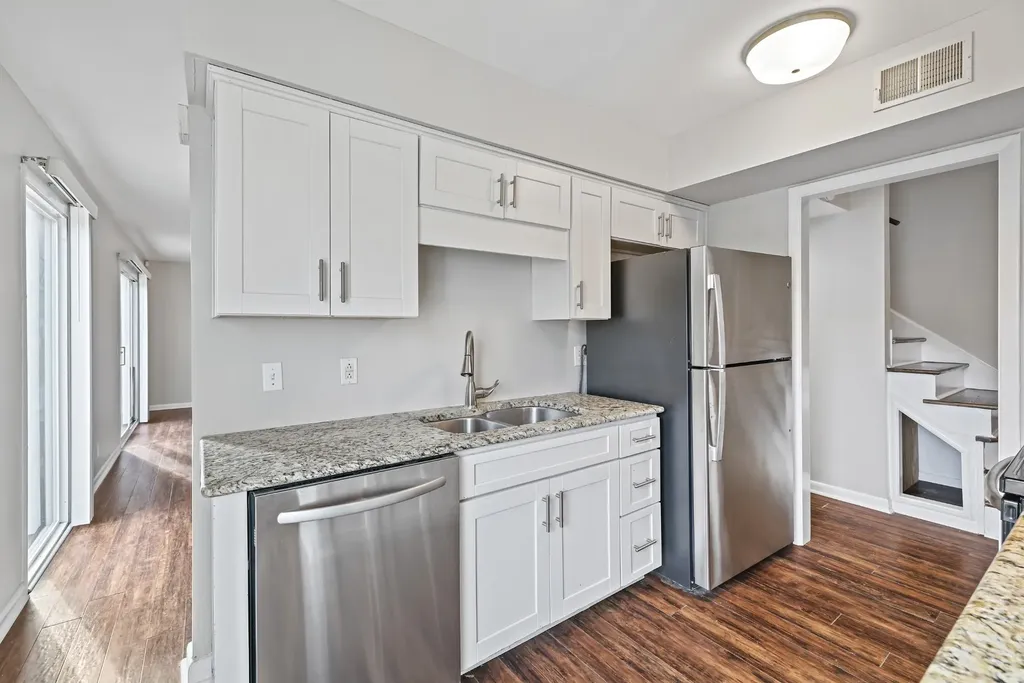 1900 Richard Jones Road Nashville TN 37215