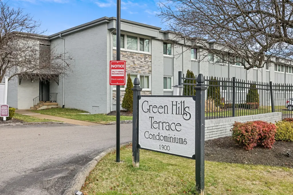 1900 Richard Jones Road Nashville TN 37215