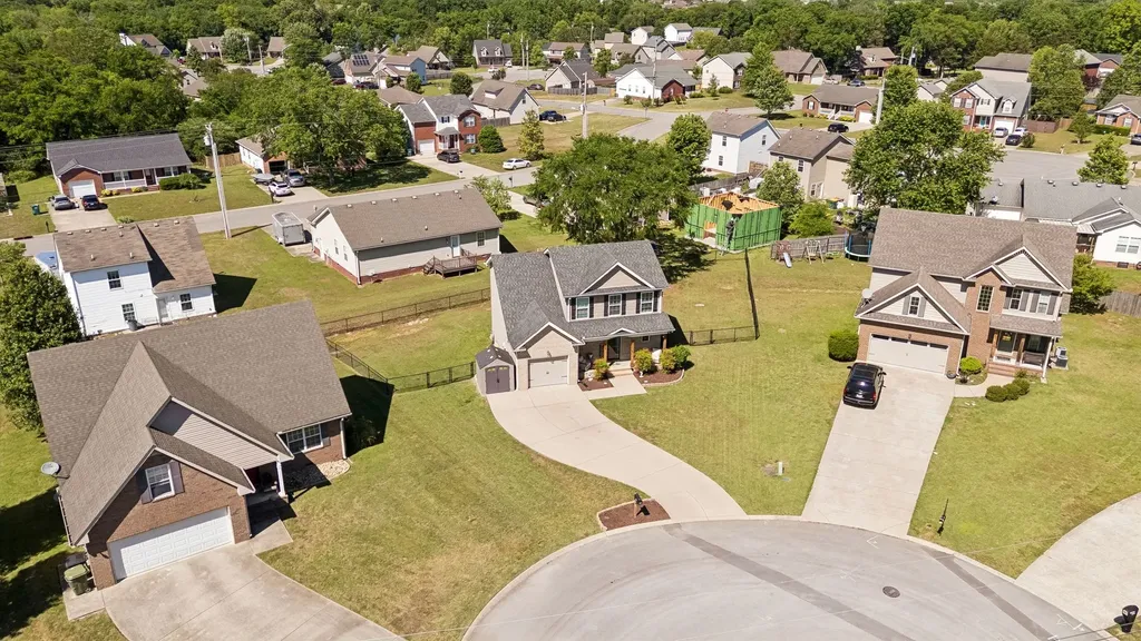 109 Eliza Way Lebanon TN 37087