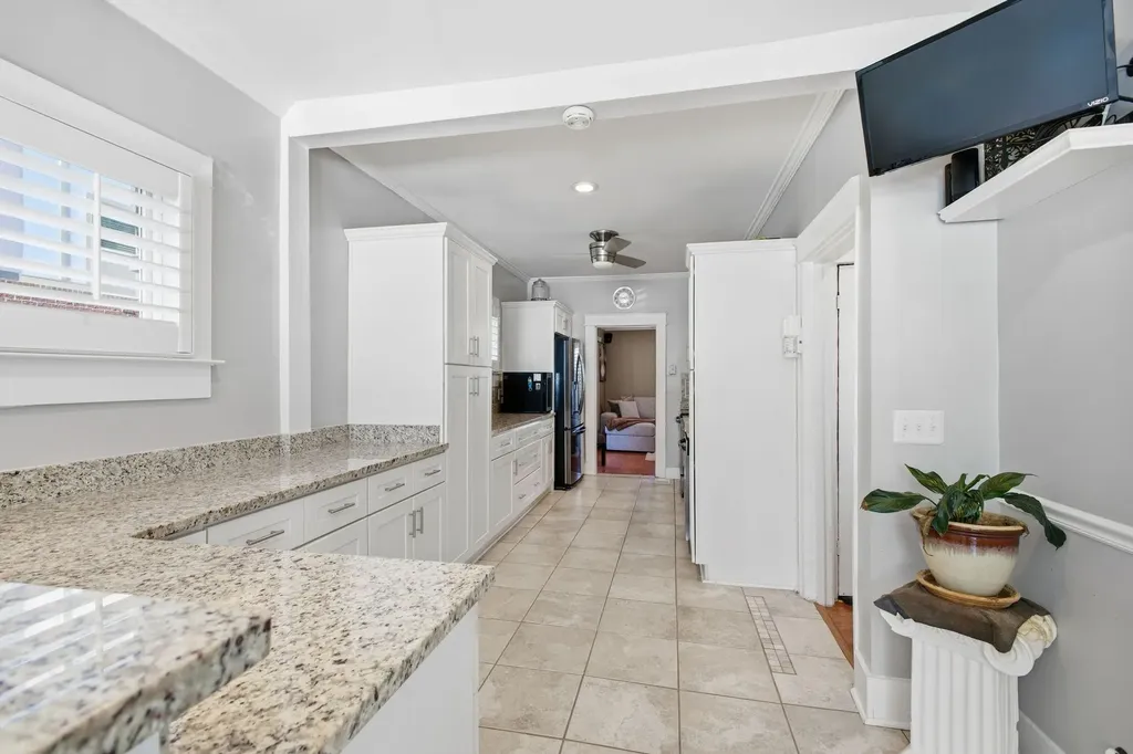 2112 Eastwood Avenue Nashville TN 37212