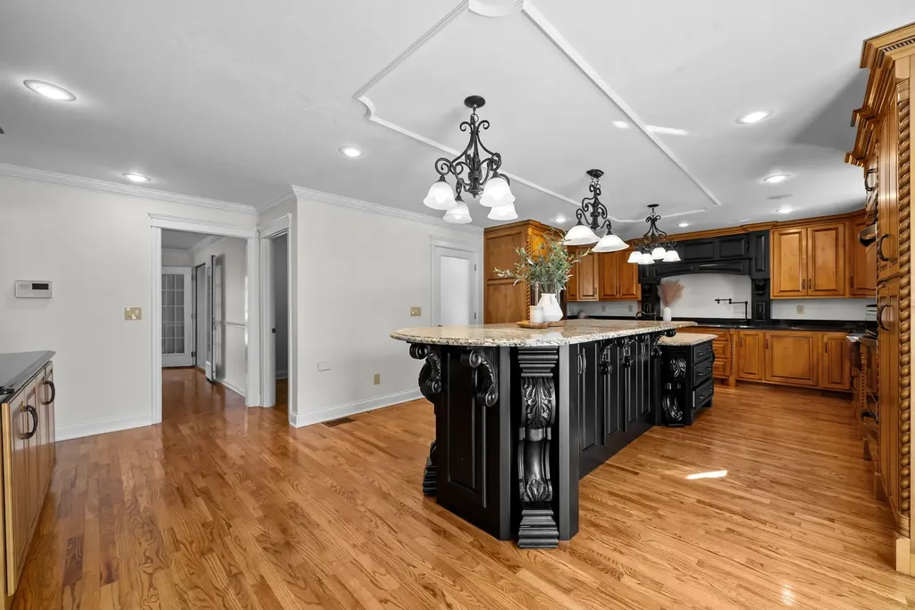 1365 Norman Lane Clarksville TN 37040