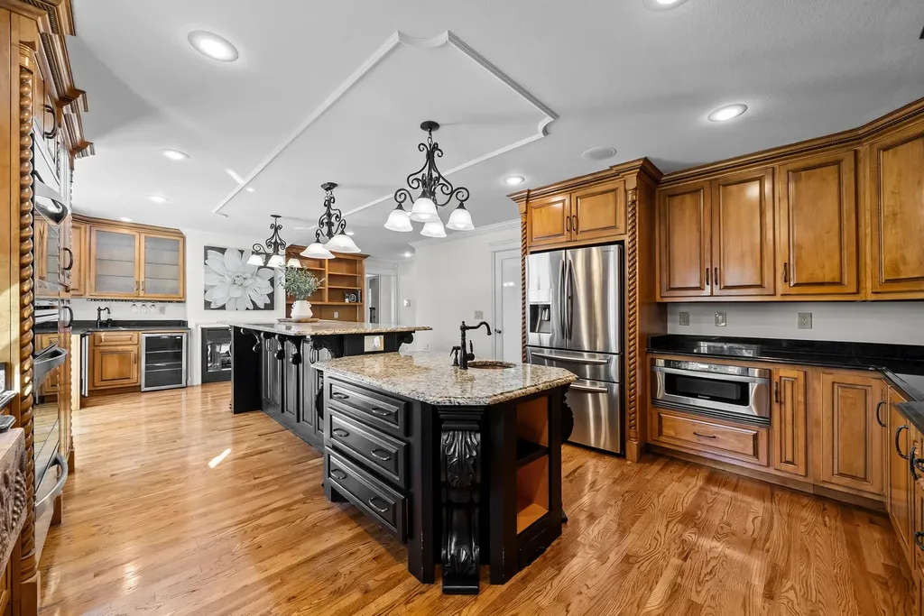 1365 Norman Lane Clarksville TN 37040