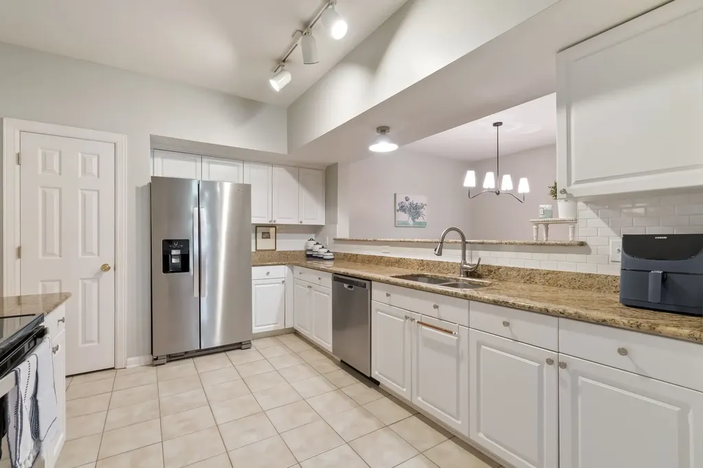 6820 Highway 70, S Nashville TN 37221
