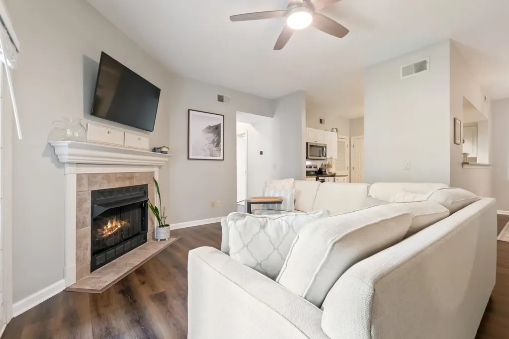 6820 Highway 70, S Nashville TN 37221
