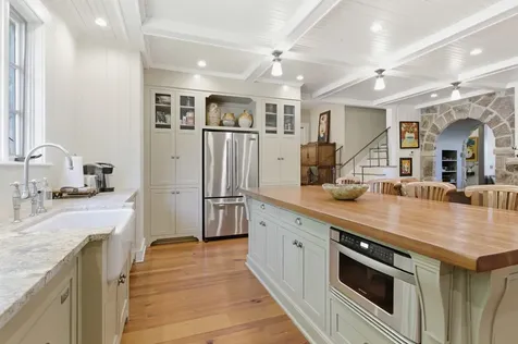 167 Pollywood Lane Sewanee TN 37375